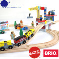 Nuevo Popular 70 pcs Crane Granja ferroviaria magnética de madera Thomas Train Toy